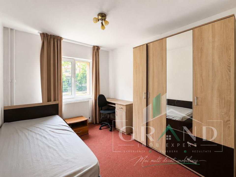 Apartament 3 camere, zona Interservisan