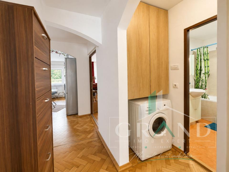Apartament 3 camere, zona Interservisan