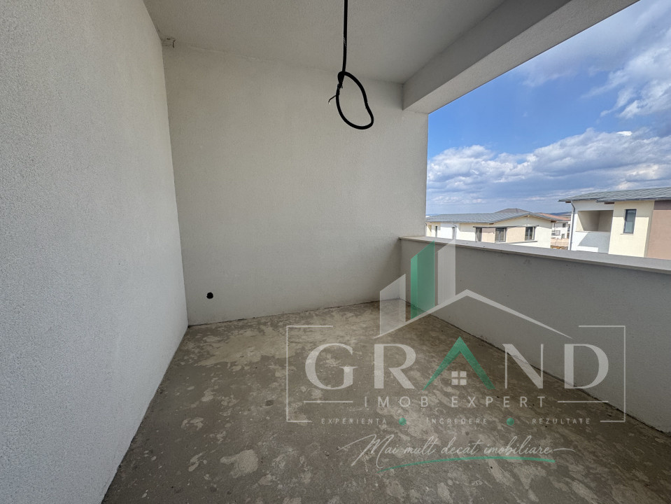 OPORTUNITATE! Casă individuală | 4 camere | 3 băi | Garaj | Teren 450 mp| Dezmir