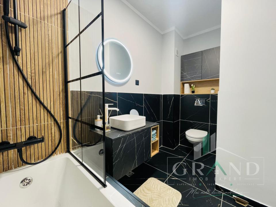 Apartament de Lux |  2 Camere |  Balcon | Parcare | Floresti/Eroilor