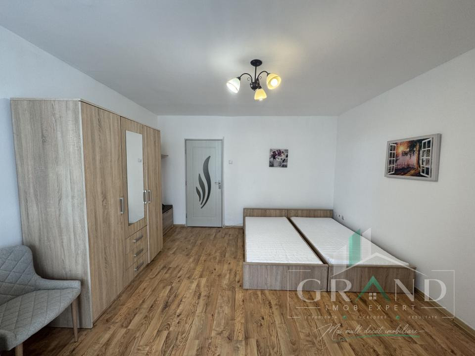 Garsonieră renovată | Mănăștur–Str.Bucegi | Balcon | 2 lifturi noi 