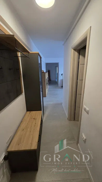 Apartament Renovat | 3 Camere | Etaj 1 | Parcare Subterana | Strada Traian