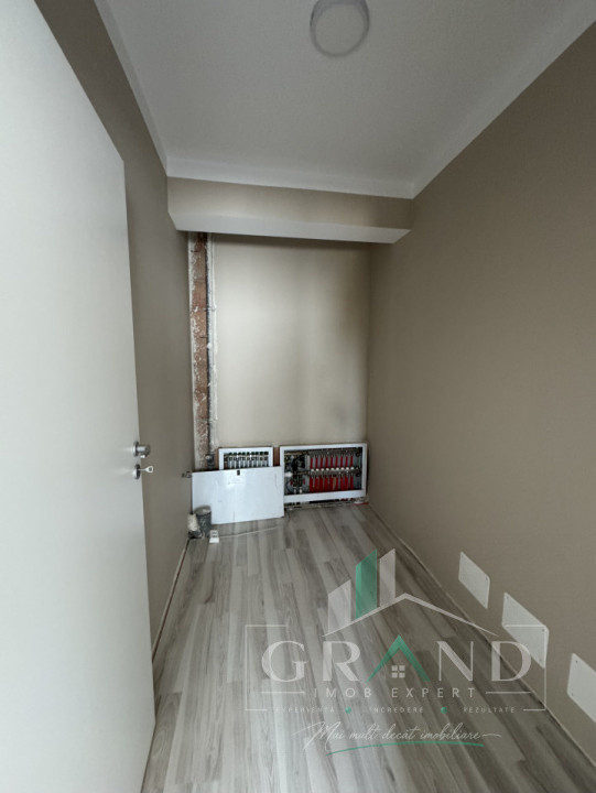 OPORTUNITATE!Casă individuală | 4 camere | 3 băi | Garaj | Terasă | Dezmir