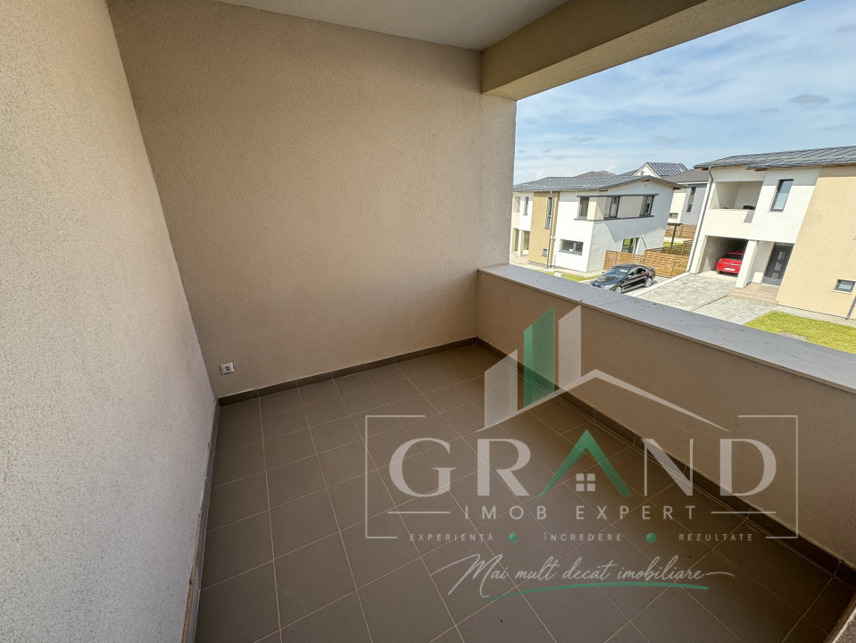 OPORTUNITATE!Casă individuală | 4 camere | 3 băi | Garaj | Terasă | Dezmir