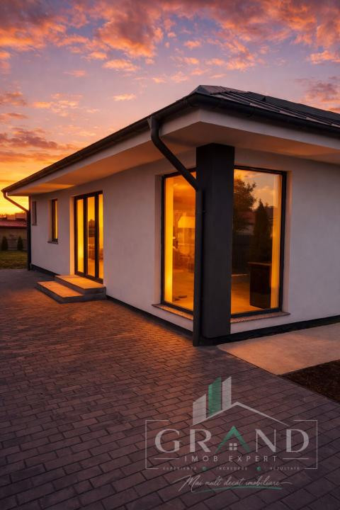 CASA MODERNA DE VANZARE IN TURENI | 147 MP | TEREN 805 MP | UTILITATI COMPLETE