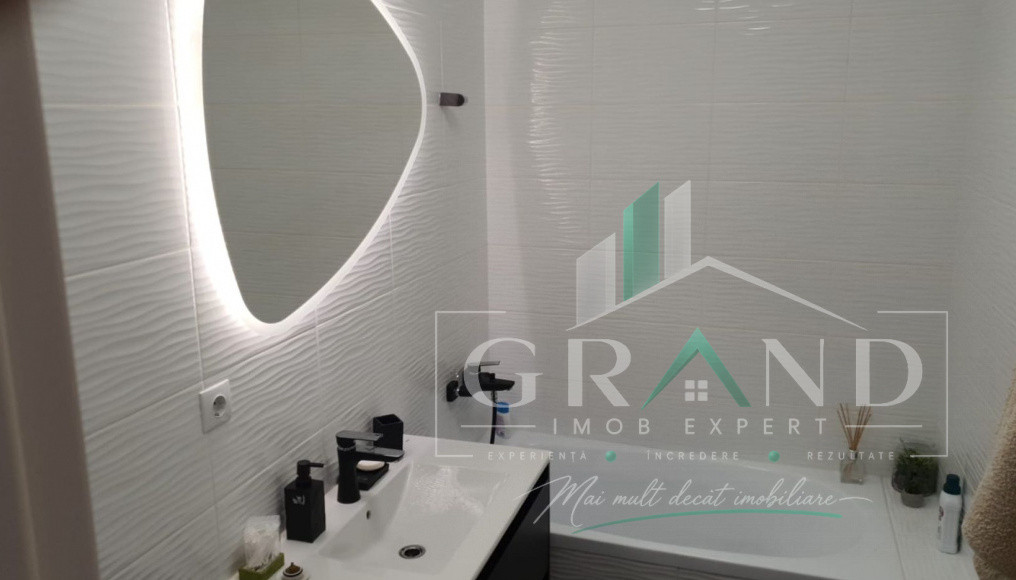 Ap 3 camere | Balcon | Parcare | Zona Florești –Tineretului