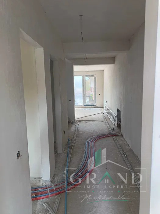  Casa tip duplex, zona parc Poligon, Florești