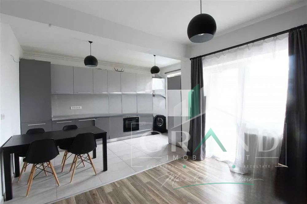 Apartament 3 camere, VIVO