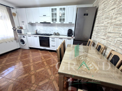 Ap 3 CAMERE | 2 BALCOANE INCHISE | 2 LOCURI DE PARCARE | Iris/Sobarilor