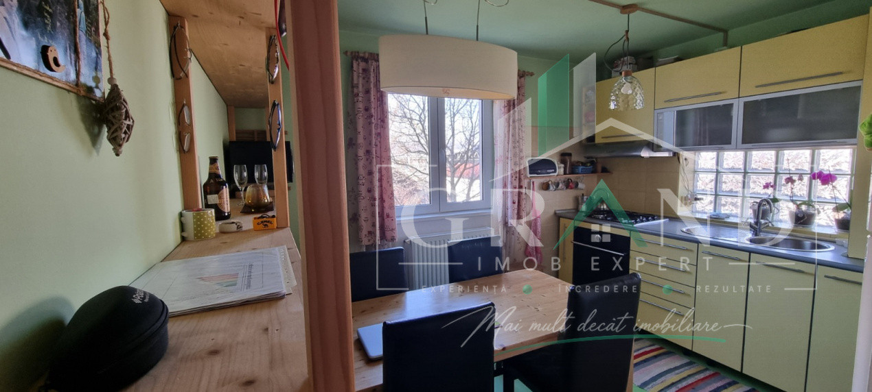 Apartament in vila | 2 camere | Decomandat | Parcare | Curte | Bulgaria/Ira