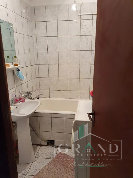 Garsonieră 28mp, etaj intermediar, cartier Gheorgheni