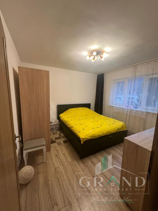 Apartament 2 camere, etaj intermediar, cartier Grigorescu