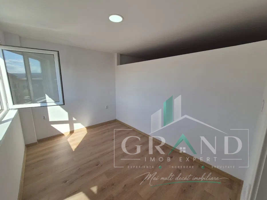 Apartament 3 camere, Florești