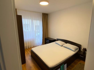 Apartament 3 camere de vanzare , Sesul de Sus, Floresti.