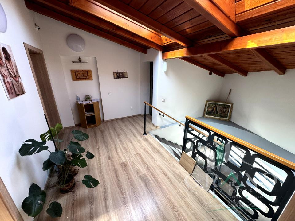 Spații administrative/birouri+posibil locuință | 271 mp | Iris–Piața 1 Mai 