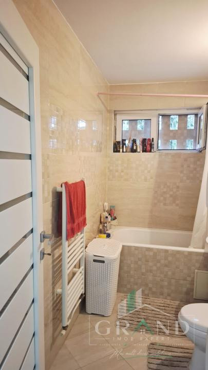 Manastur : Vanzare Apartament | 3 Camere | Boxa | Balcon | 67 MP