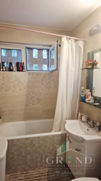 Manastur : Vanzare Apartament | 3 Camere | Boxa | Balcon | 67 MP