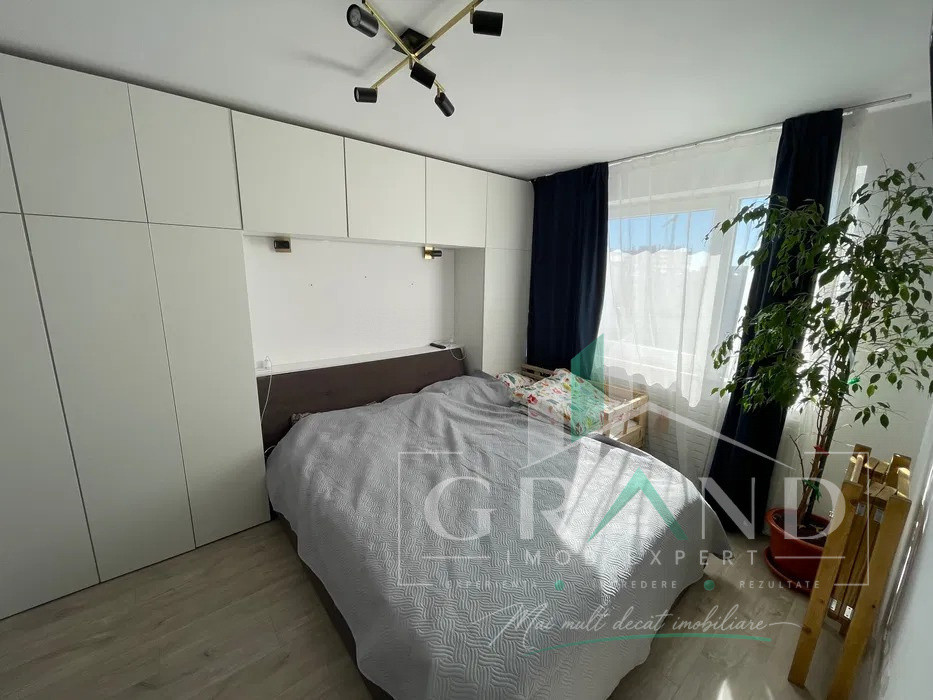 Apartament 3 camere, Tăietura Turcului