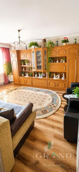 Apartament 2 camere, decomandate, etaj intermediar, Mănăștur