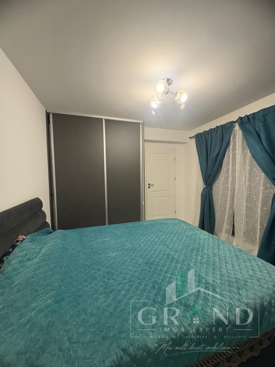 Apartament 2 camere de vanzare , zona Vivo, Floresti.