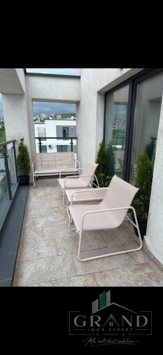Apartament 2 camere de vanzare , zona Vivo, Floresti.