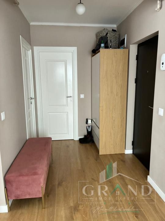 Apartament 3 camere 50mp | balcon | zona Tineretului