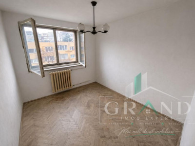 Apartament 3 camere, renovabil I zona Piata Flora I Mănăștur