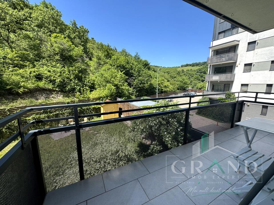 ACASĂ LA MARGINEA PĂDURII | 3 Camere | BALCON | Donath Park/Capat Grigorescu