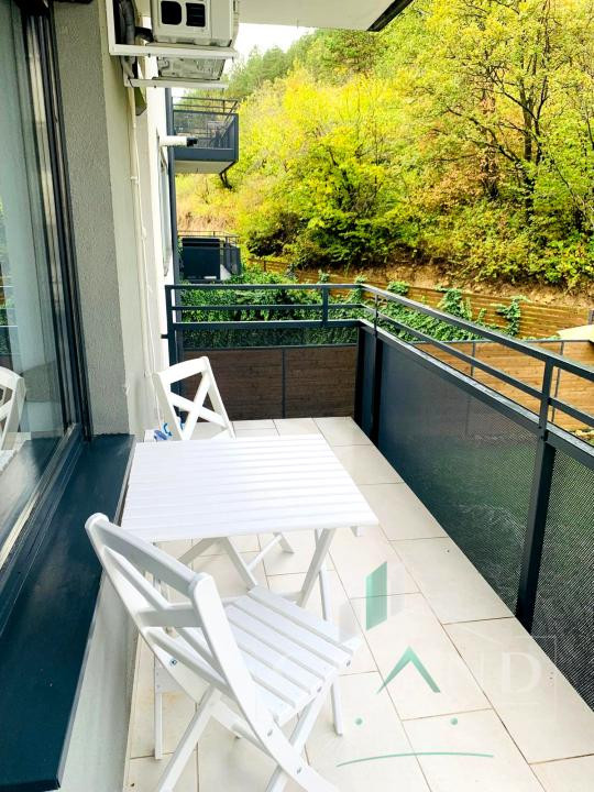 ACASĂ LA MARGINEA PĂDURII | 3 Camere | BALCON | Donath Park/Capat Grigorescu