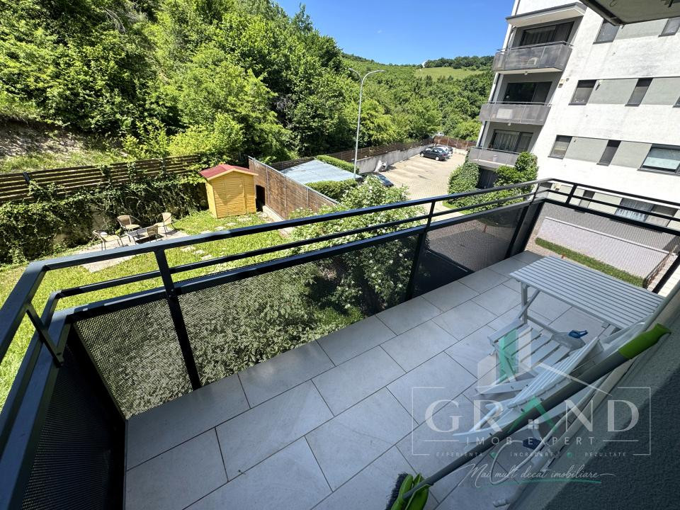 ACASĂ LA MARGINEA PĂDURII | 3 Camere | BALCON | Donath Park/Capat Grigorescu