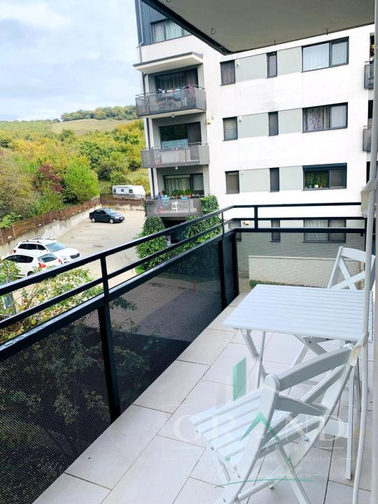 ACASĂ LA MARGINEA PĂDURII | 3 Camere | BALCON | Donath Park/Capat Grigorescu