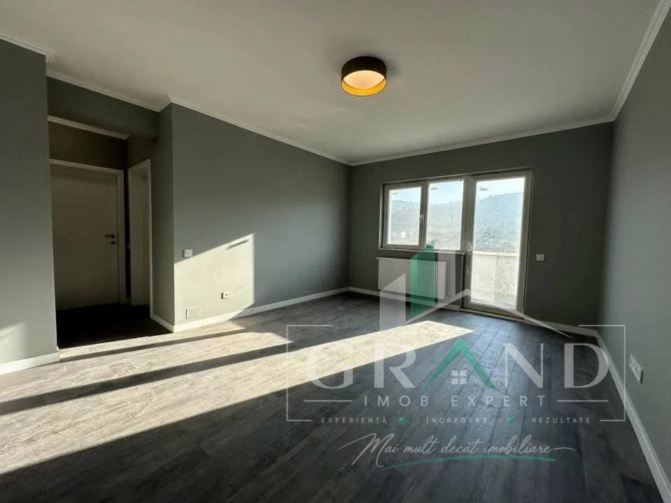 Apartament NOU 2 camere  + parcare I zona Urusagului