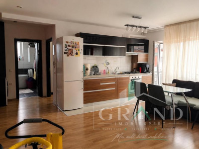 Apartament 2 camere 58mp util| balcon 8mp |parcare | Zona Eroilor