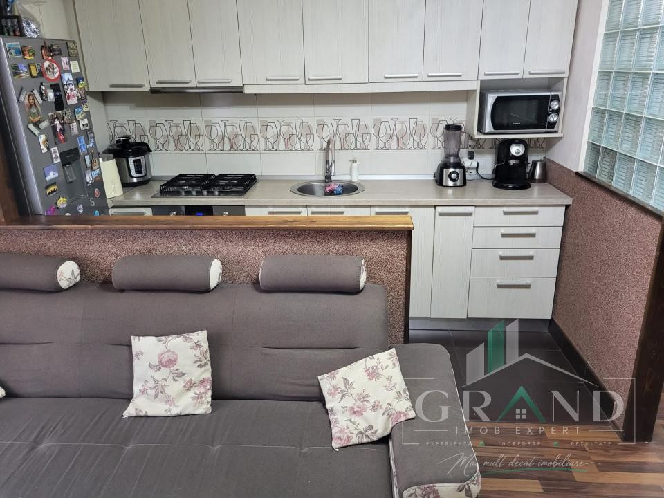 Apartament 3 camere pe 2 niveluri, 79mp util | zona Eroilor