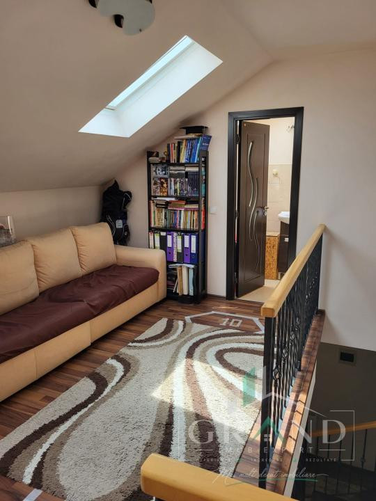 Apartament 3 camere pe 2 niveluri, 79mp util | zona Eroilor