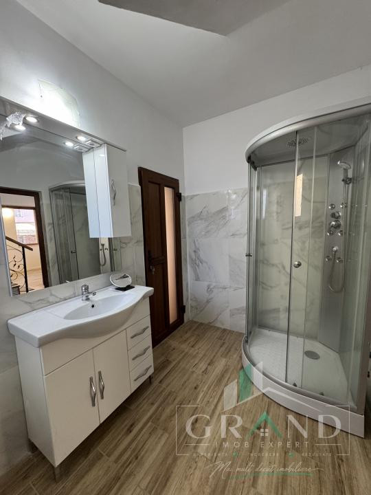 Casă individuală–160 mp | 5 camere | 4 bai | 4 parcări | EUROPA/Eugen Ionesco