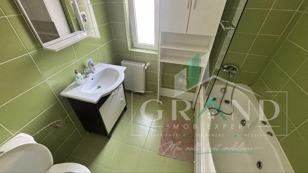 Apartament 3 camere, Terra, Floresti