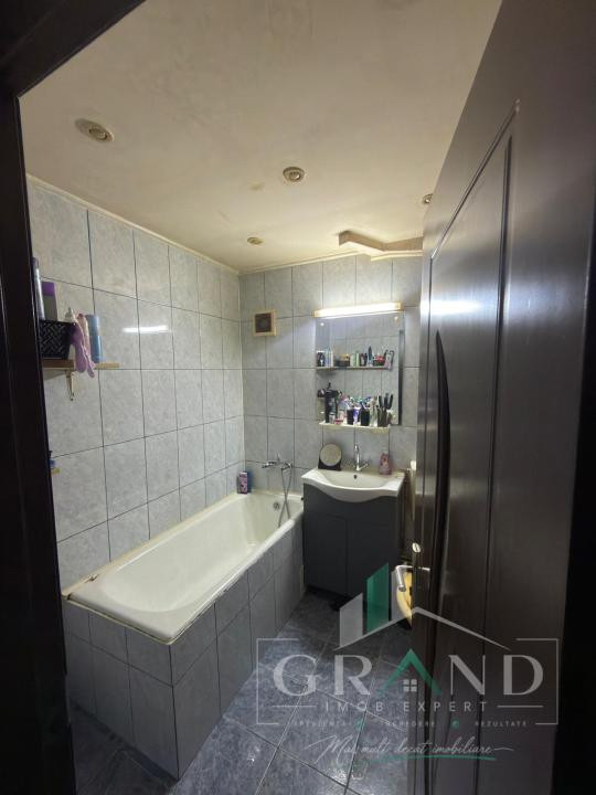 Ap 3 camere | 2 BAI | BALCON | Zona Manastur-Ion Mester