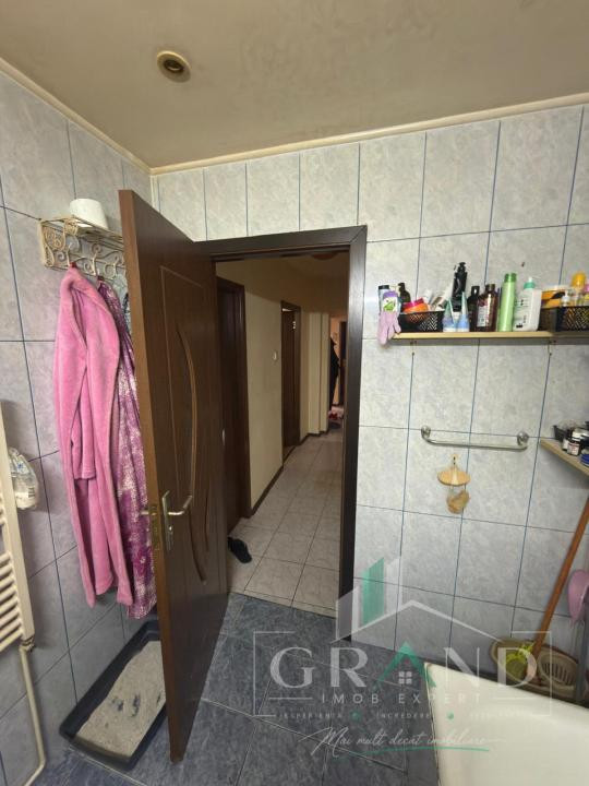 Ap 3 camere | 2 BAI | BALCON | Zona Manastur-Ion Mester
