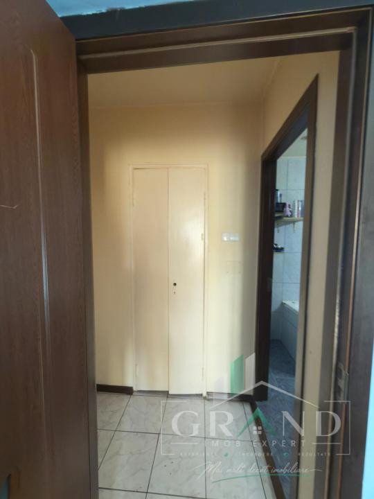 Ap 3 camere | 2 BAI | BALCON | Zona Manastur-Ion Mester