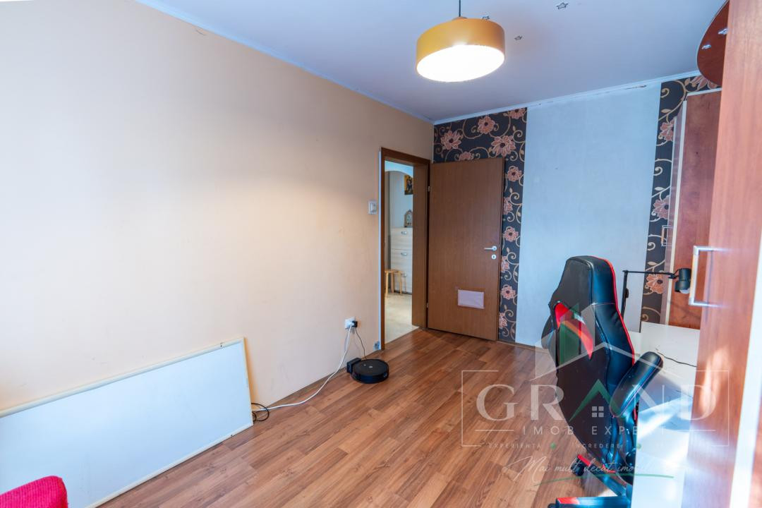 Apartament 3 Camere | 64 MP | Garaj | Boxa | Manastur/Grigore Alexandrescu