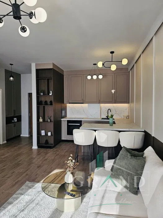  Apartament 2 camere, str Eroilor, Florești
