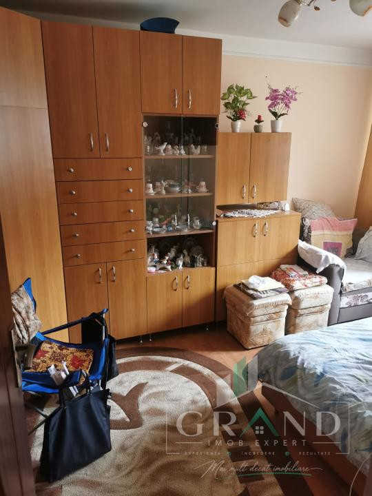 Ap 3 camere | Balcon | Zona Manastur-Grigore Alexandrescu