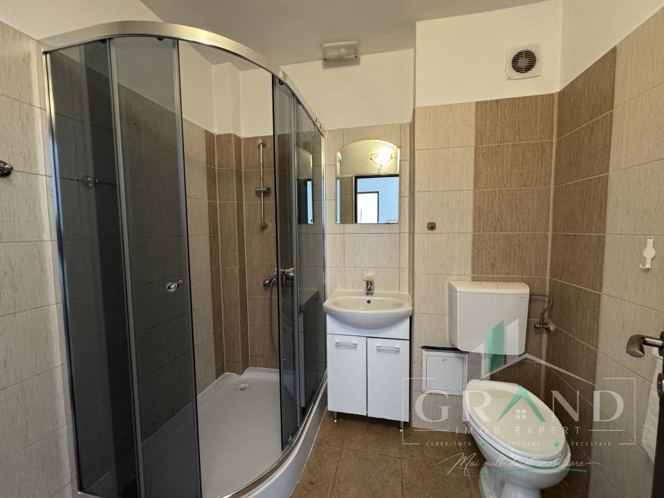 1 cameră | 42 mp | Balcon | Borhanci–Str.Alexandru Roșca | Disponibil 1octombrie