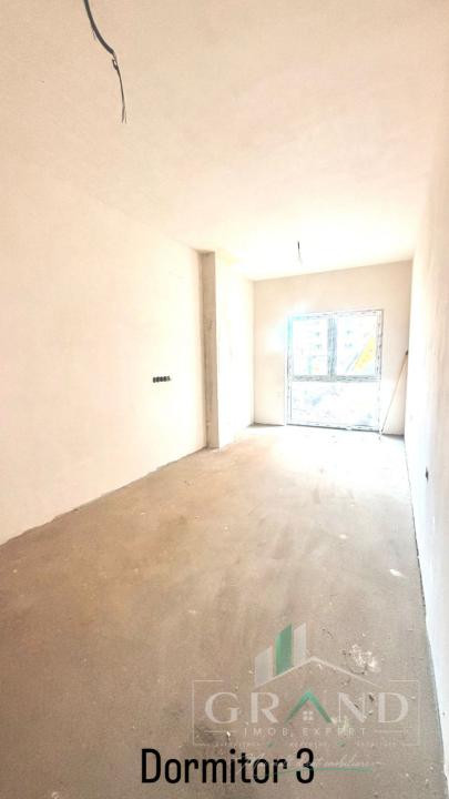 Oportunitate ! Apartament 4 Camere | Semifinisat | Logie 10 MP | Floresti