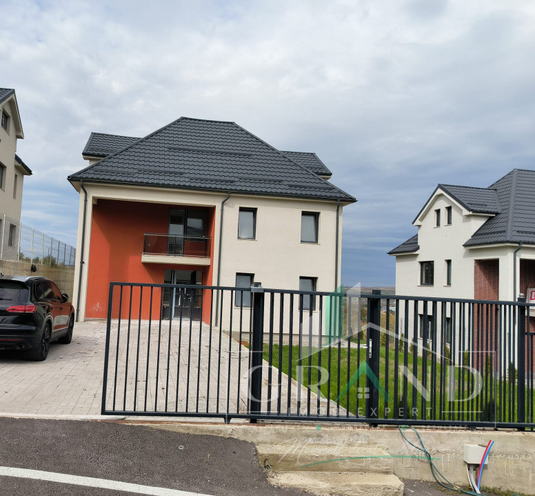 De vânzare–Casă individuală | Dezmir | 172 mp utili | Teren 440 mp