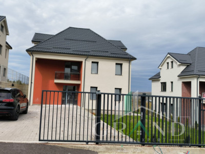 De vânzare–Casă individuală | Dezmir | 172 mp utili | Teren 440 mp