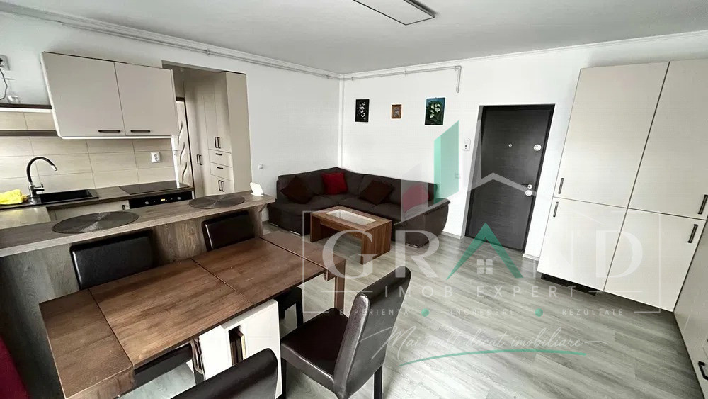 Apartament 2 camere + 2 balcoane + 2 parcări, zona Vivo, Cluj