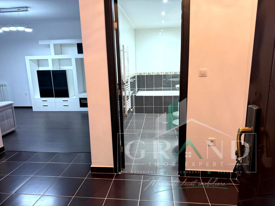 Apartament decomandat | 39 mp+balcon 7 mp | Zona Panemar–Eroilor | Florești