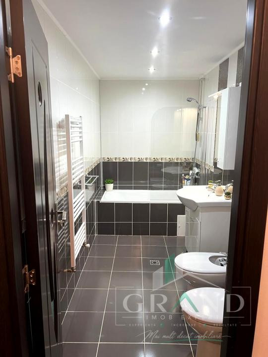Apartament decomandat | 39 mp+balcon 7 mp | Zona Panemar–Eroilor | Florești